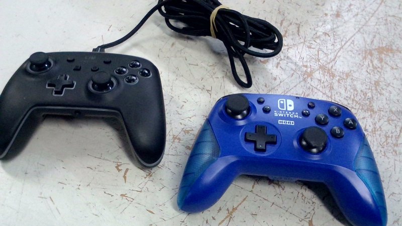 Joypad Nintendo Switch  2pz    V