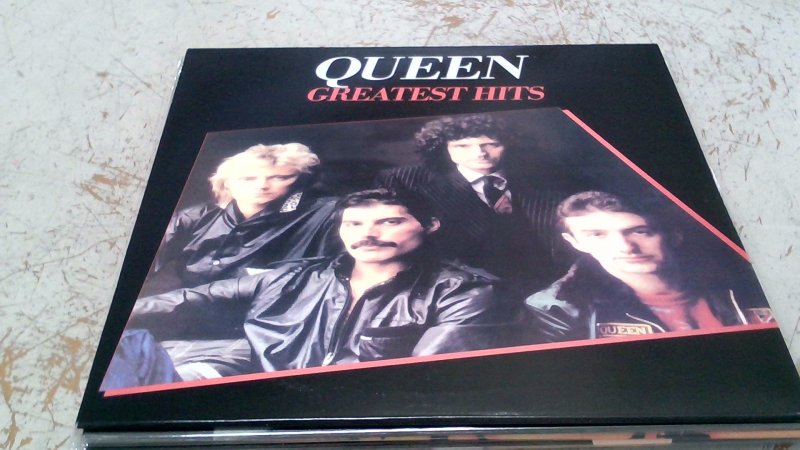 Vinile 33  Queen                   Busta Non Compresa    V