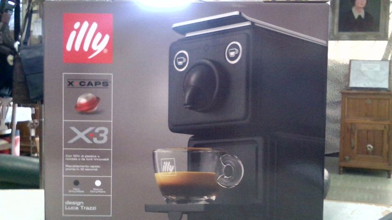 ILLY Macchina X3 X-Caps MACCHINA CAFFÔ CAPSULE, Nero Lucido  Nuova   129.00  V