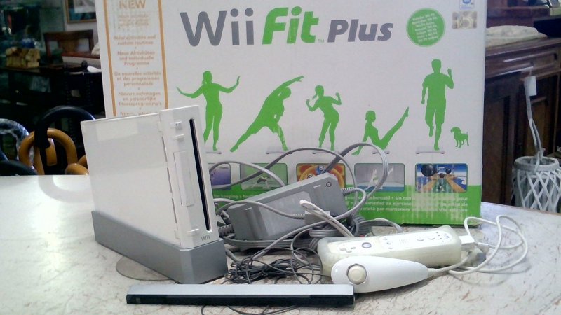 Consolle Nintendo Wii  Con Balance+1 Joypad   V