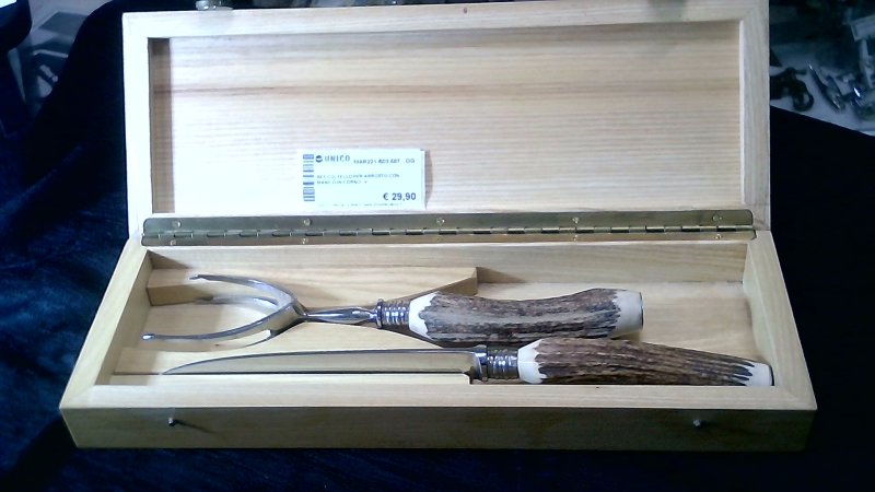 Set Coltello Per Arrosto Con Manico In Corno   V