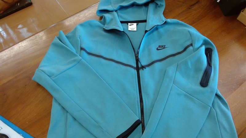 FELPA  AZZURRA NIKE U TG L K