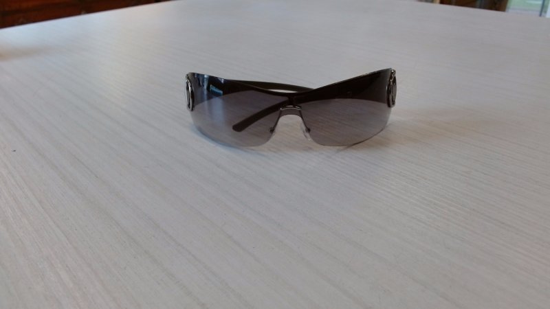 OCCHIALI DA SOLE MASCHERINA GUCCI 