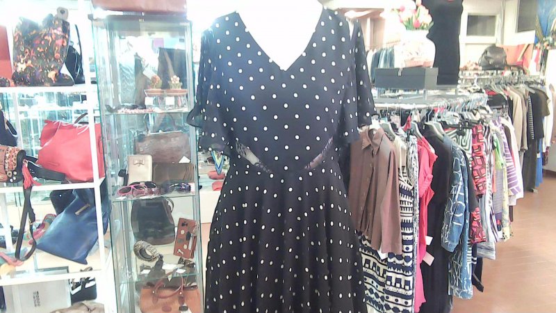 Abitino Guess 42 R