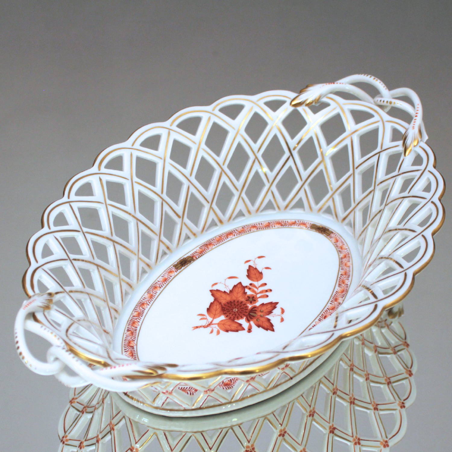 Ceramiche vintage Herend: il luxury brand amato dalla Regina Vittoria