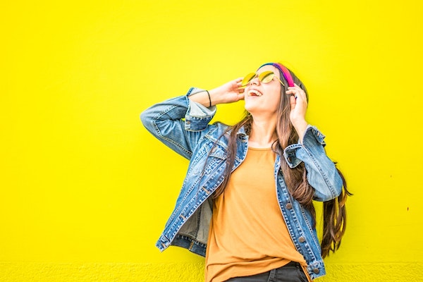 Il boom dell’abbigliamento usato nel mondo e online